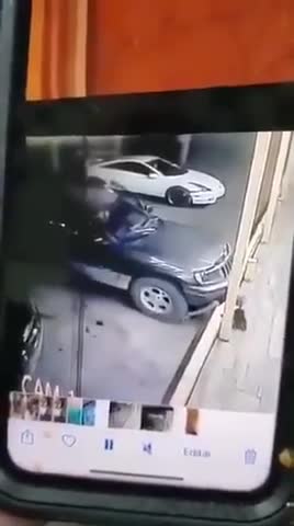 Warning never stand in front of a broken down car