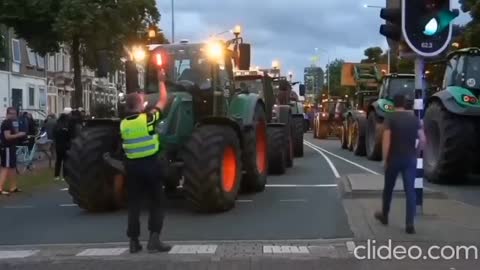 Dutch Farm Protests -- Now in the Cities