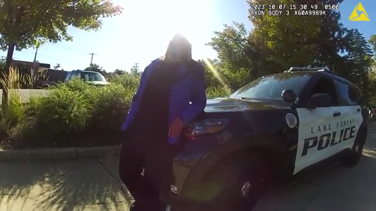 Man Is Convinced That Police Can’t Arrest Him Because He’s God