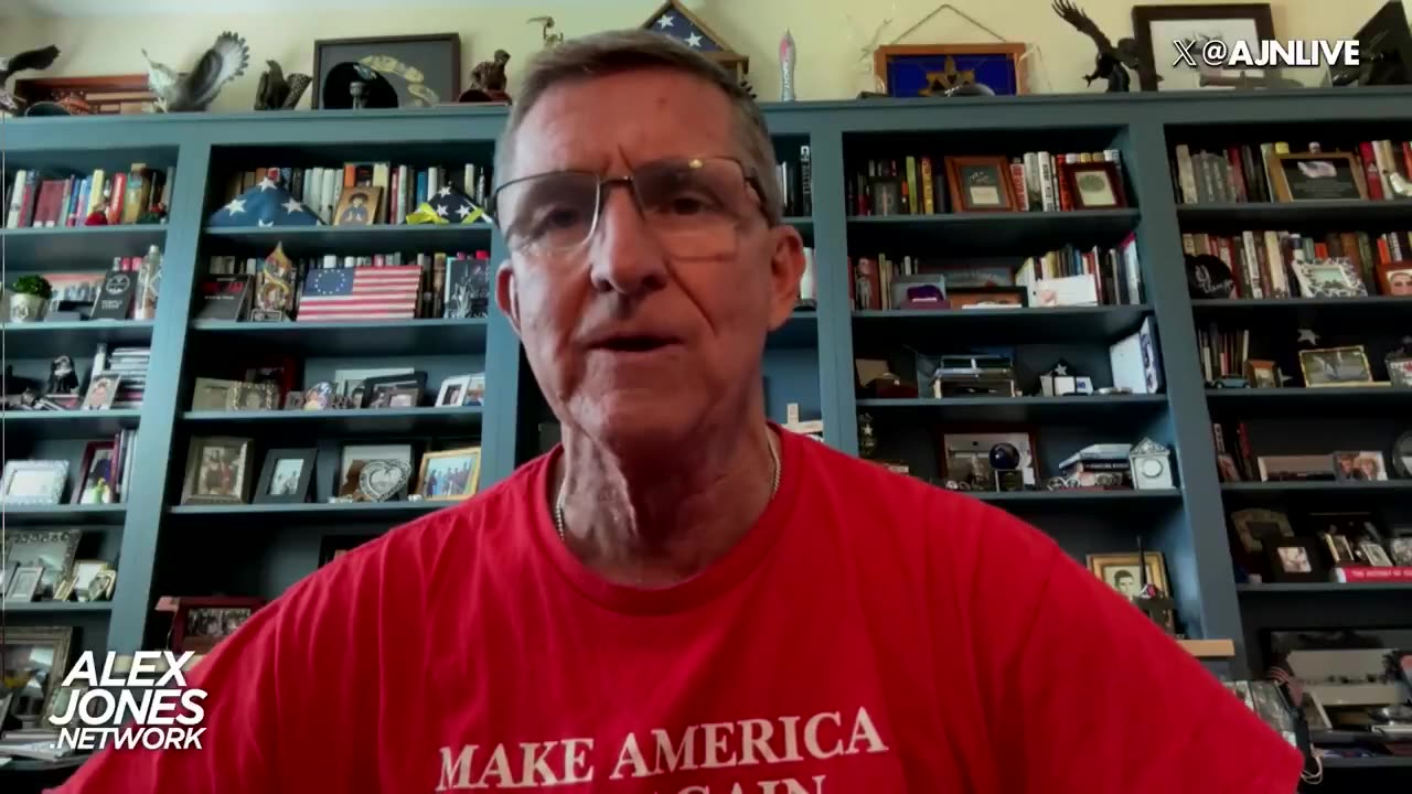 Alex Jones & General Flynn~“The Globalists Are Not Done Trying To Destroy President Trump”