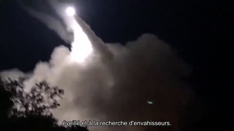 Nuit. Les occupants dorment. Et l'équipage de la fusée HIMARS ne dort pas et cherche des envahiss