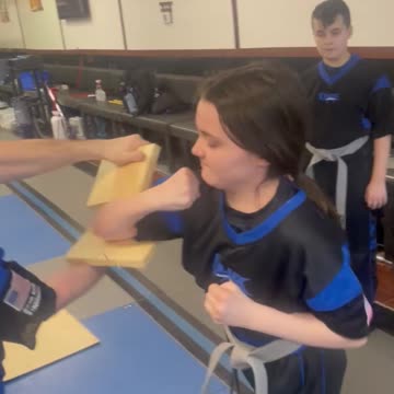 Jessica round house elbow break