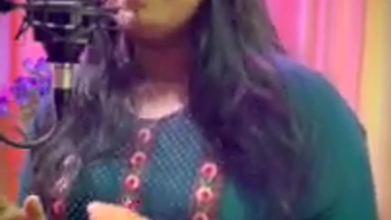 Yeshuvil Ennum Enne Maraykane |Christeena Jovesen | 🕊️