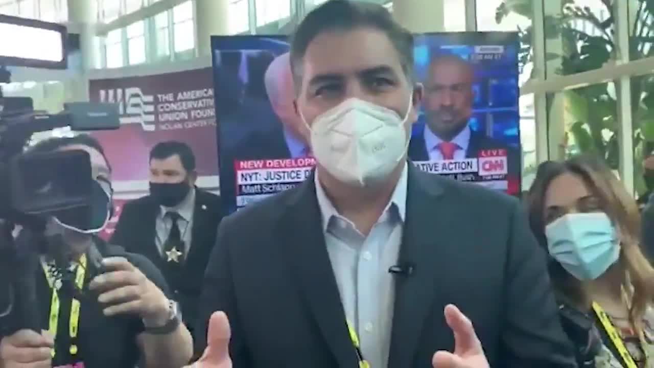 CNN's Jim Acosta Confronted For Not Cover Cuomo Allegations