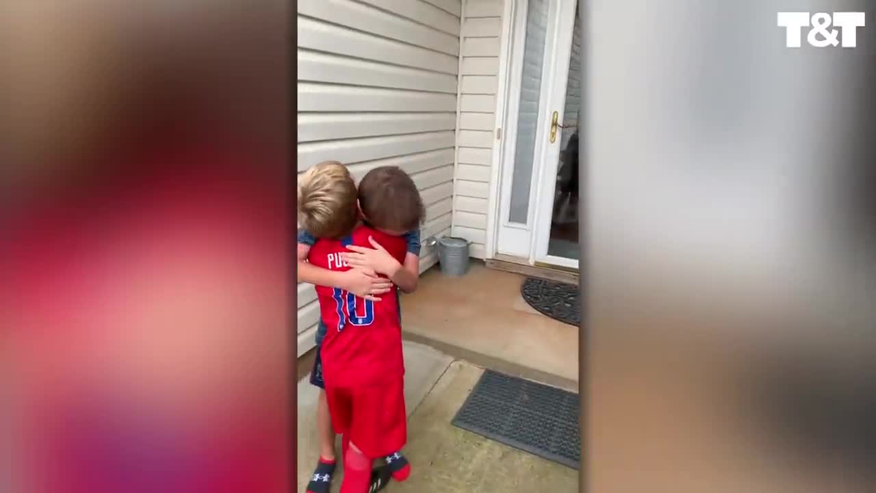 Best Friends Reunite After Family Moves Cross-Country