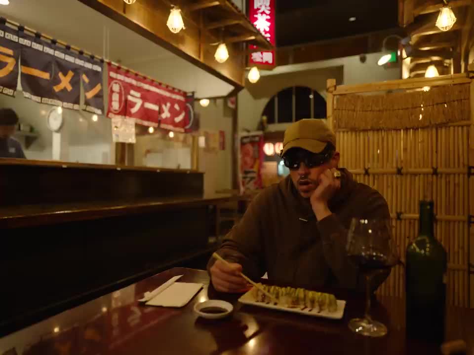 Bad Bunny - Yonaguni Video Oficialp1