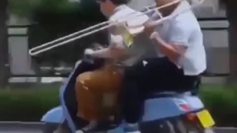Fast moped