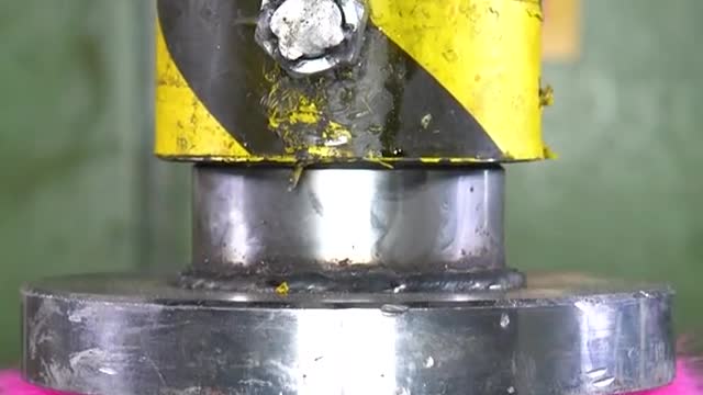 EXPERIMENT: Relaxing Best Slow Hydraulic Moments Crush Test! #Shorts #satisfying