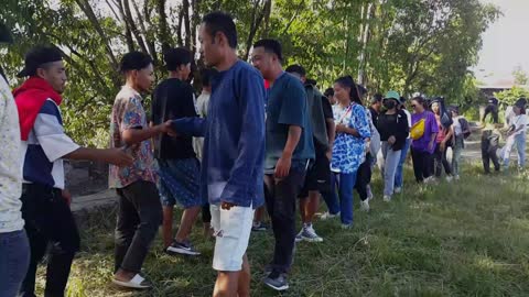GLORIDAY KAPANG SALAAM