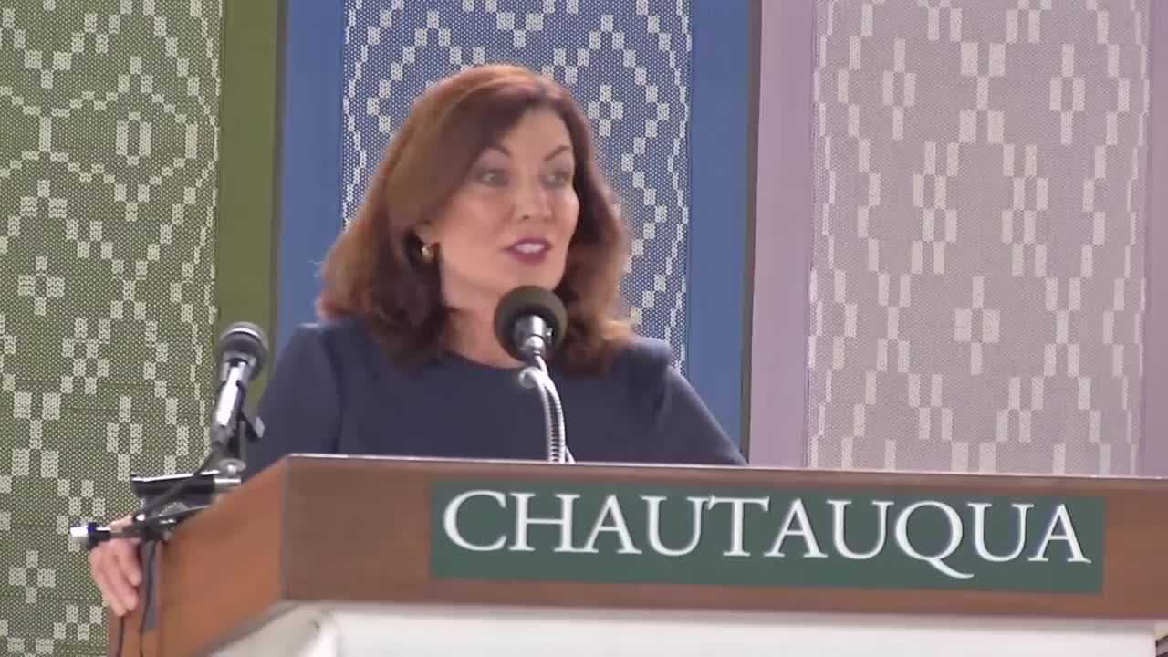 Hochul speaks on Rushdie attack as author recovers