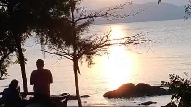 Khao Leam Ya sunrise