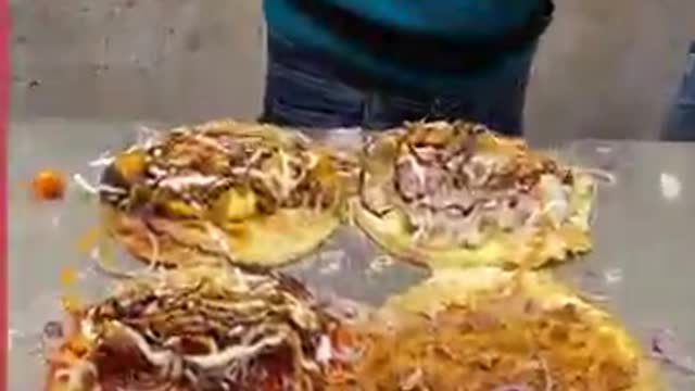 Watch out how this Insanely beautiful Indian street food is prepared.