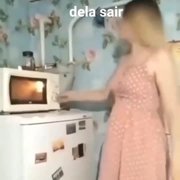 my mother: "I'm going to the market, I'll be right back" 5 minutes later