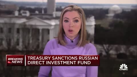 U.S. Treasury prohibits transactions with Russia's central bank