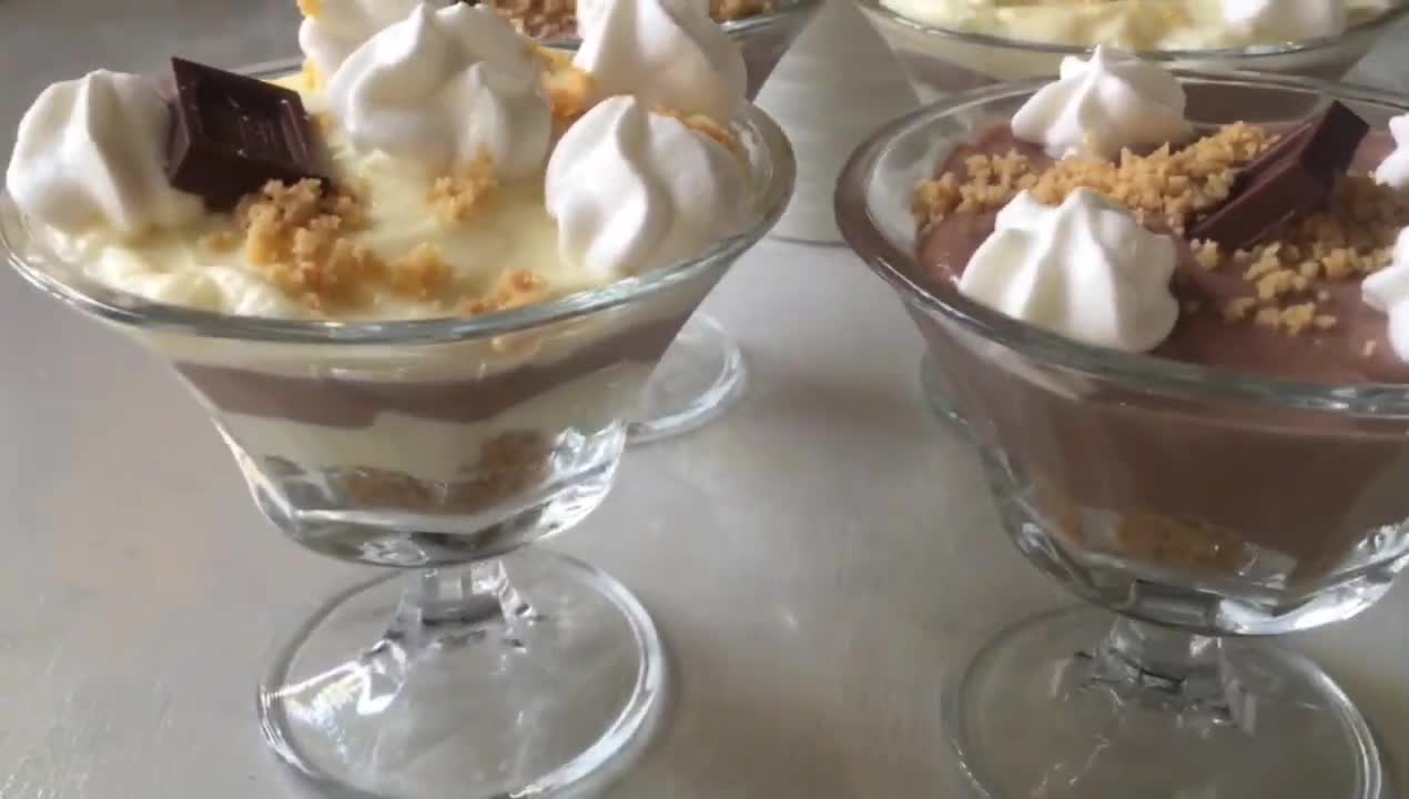 Making dessert Quickly - Easy cream dessert