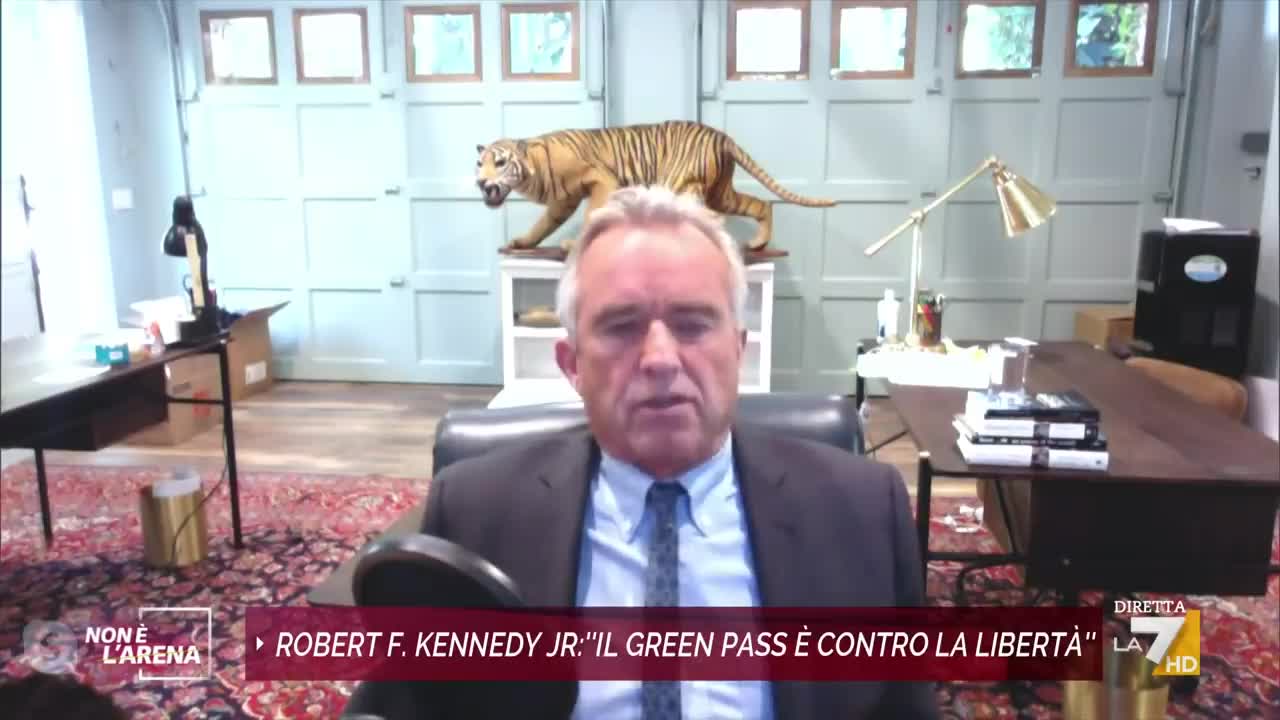 Robert F. Kennedy contro il greenpass e i vaccini.