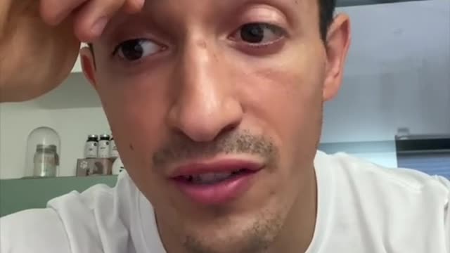 Like si t’as rigolé.mp4