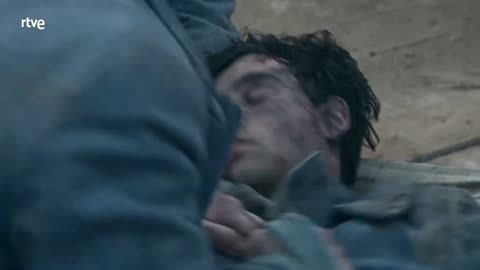 La Promesa: Curro y Manuel son heridos en combate #LaPromesa369 | RTVE Series