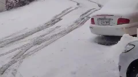 The car can't go up in the snow.