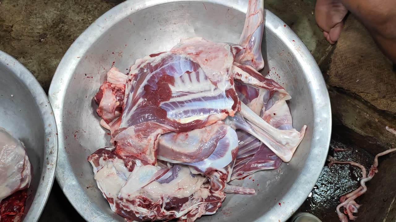 Fastest Goat Meat Cutting By Professional Butcher