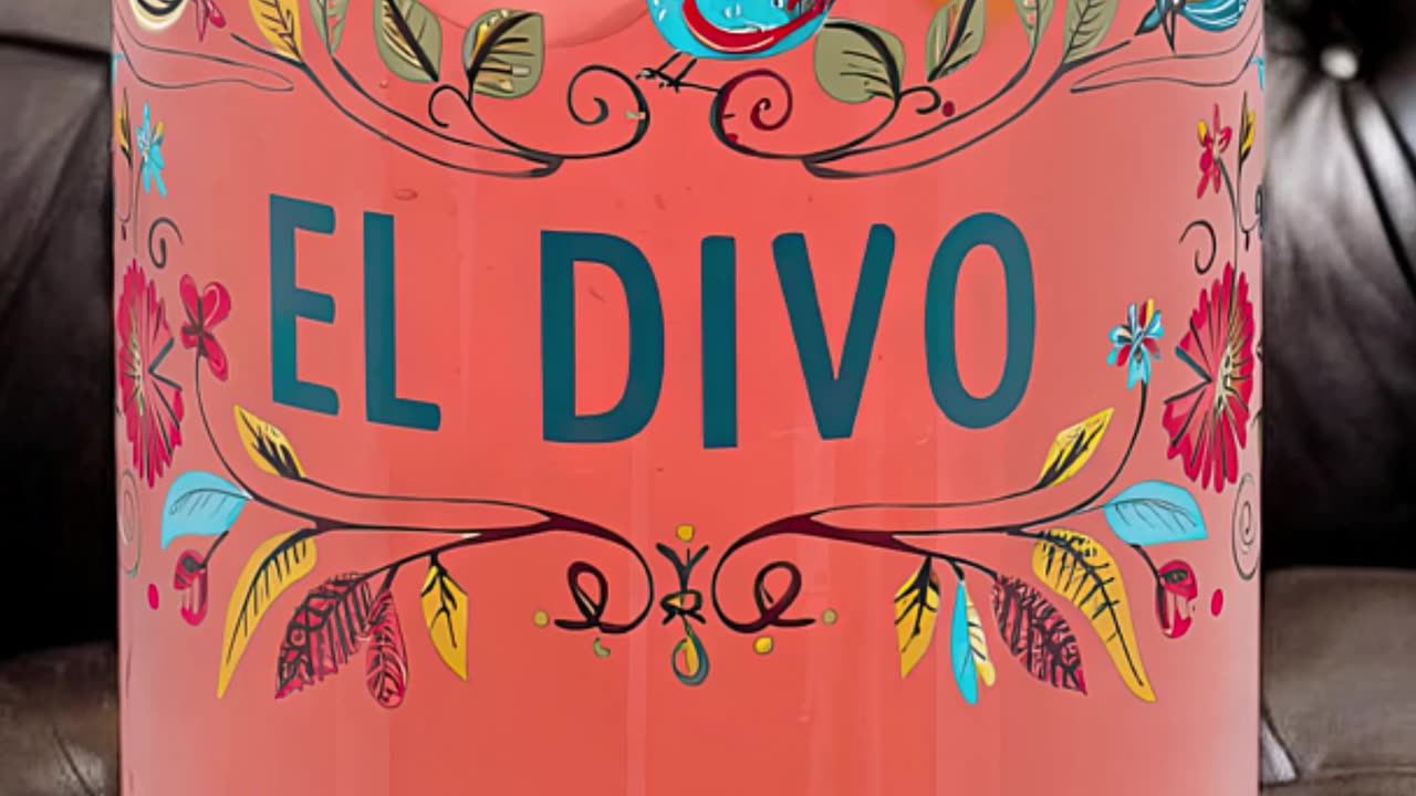 Refresca tu día con estilo: ¡El vaso El Divo! #ElDivo #EstiloMexicano