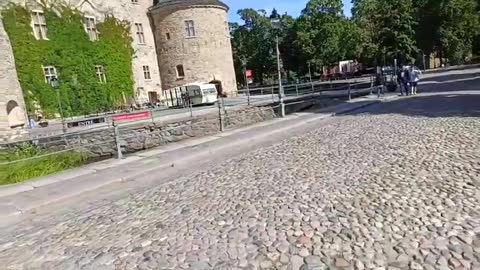 Jesus Älskar Dig. Han vill Du ska vara med Honom.