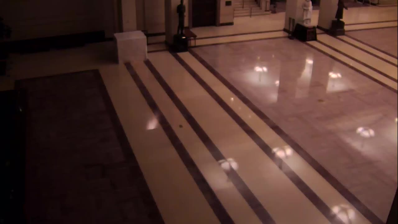 7141CVCULHVCUpperLobby_2021-01-06_01h00min00s090ms.mp4
