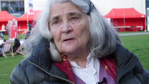 "Leżałam pod martwym ciałem matki, udawałam że nie żyję". Rzeź wołyńska.