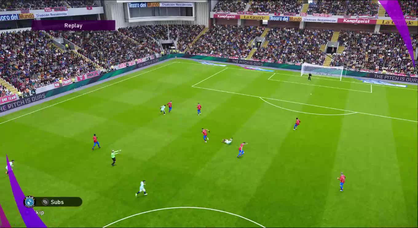 English Premier League Man City Vs Crystal Palace 3 - 0 Pro Evolution Soccer Game-Play