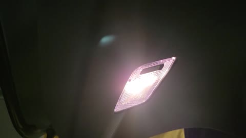 2022 Mazda CX-5 rear liftgate door light trick
