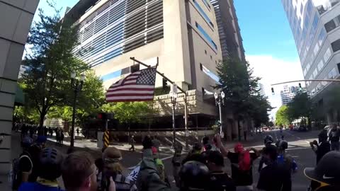 Portland, OR - That Time Antifa Runs Into The Proud Boys