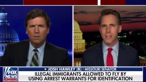 Tucker Carlson & Josh Hawley discuss shocking admission by head of TSA