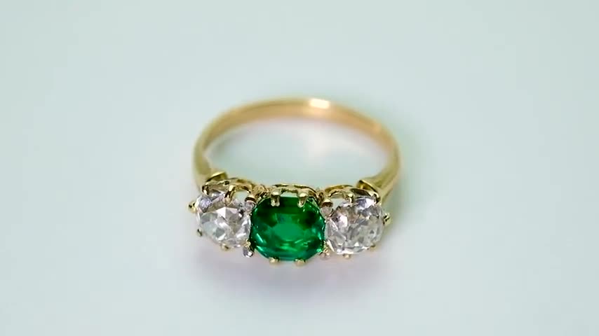 A Reliable Online Shop to Buy an Antique Three Stone Ring