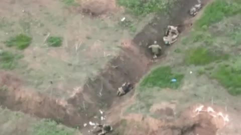 Ukraine War - From the drone, you can see both killed and wounded Ukrainian soldiers