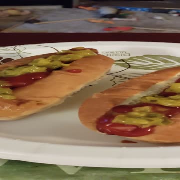 Eating Hebrew National Beef Franks, Dbn, MI, 10/20/23