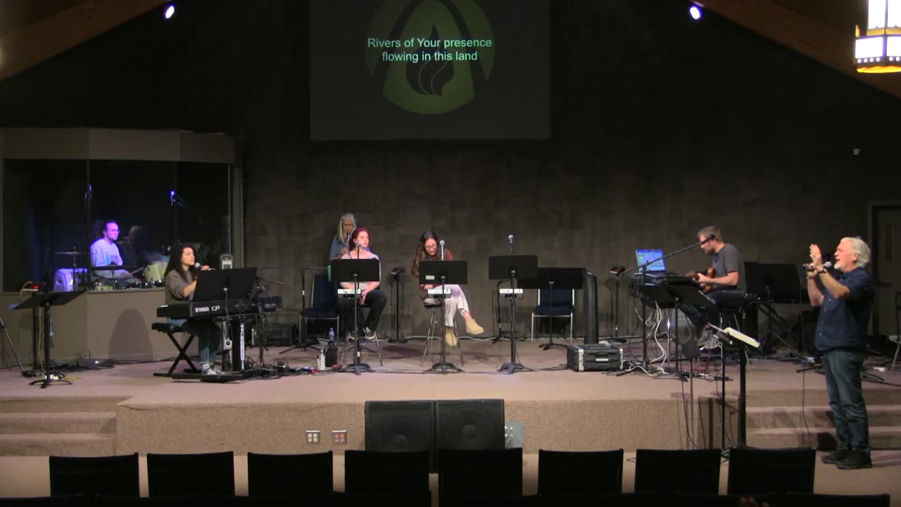 MATT HENRY AND EMILY MICHAEL | 2-7-24 WORSHIP WEDNESDAY LIVE | CARRIAGE HOUSE WORSHIP