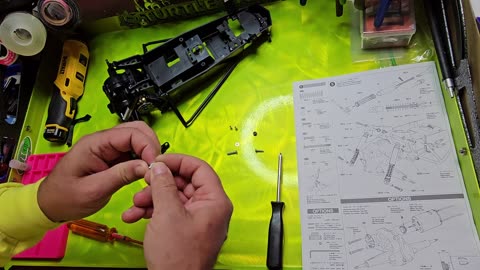 Tamiya Grasshopper Candy Green Edition Kit Build EP05