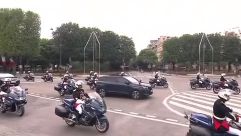 FRANCE - Macron’s 8th May VE Day celebration! See the people cheering?
