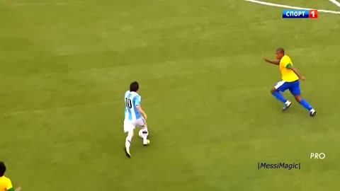 Messi top solo goals