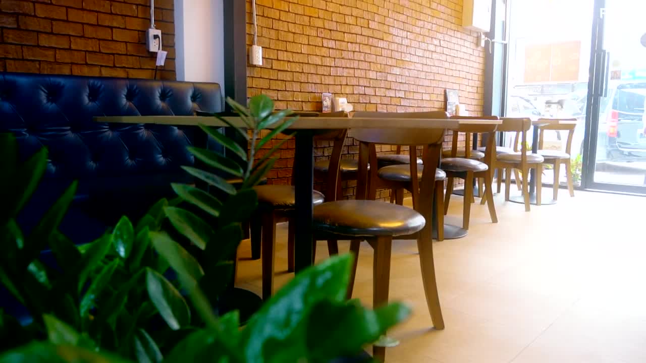 Kitchen More (คิทเช่น มอร์) ร้านอาหารไทยโบราณ ต้นตำรับชาววัง @The Hub Phahol-Ari