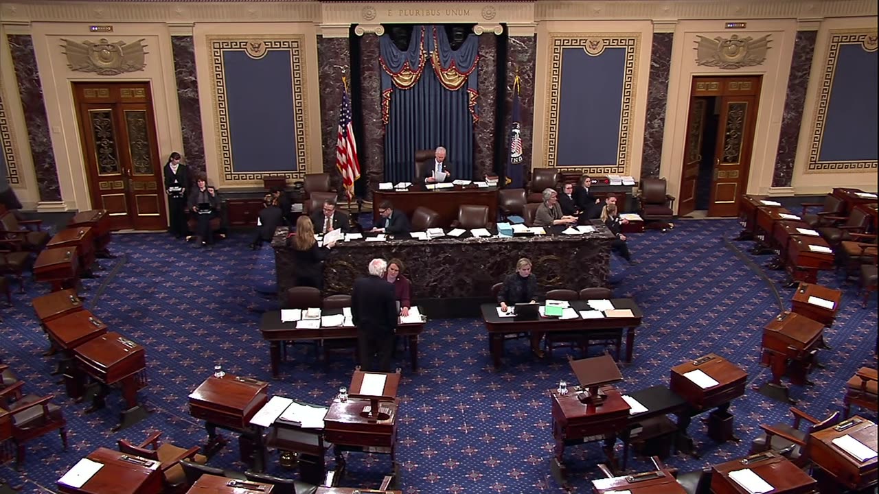 Bipartisan Senate bill proposes to ban stock ownership for lawmakers, executive branch