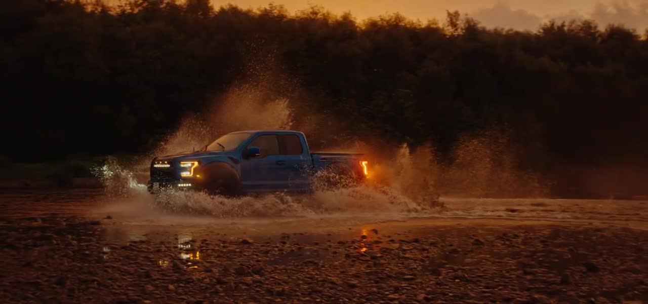 Ford F150 Raptor commercial