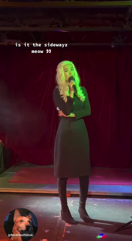 Chinese girl attacking White people