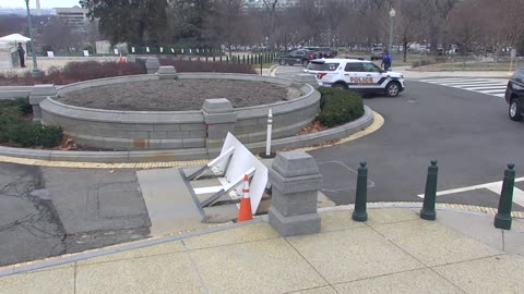 7214USCG00SenatePlazaOutbound_2021-01-06_12h00min00s593ms.mp4