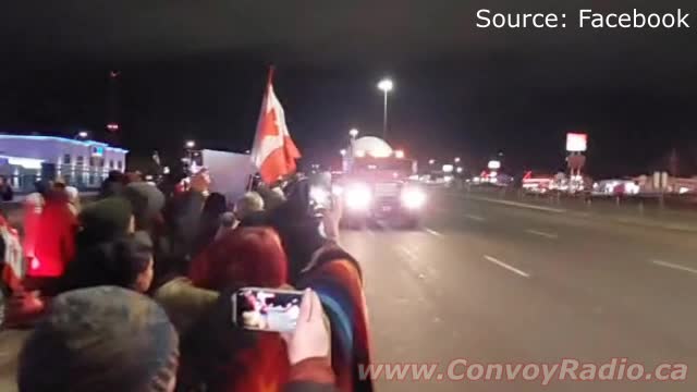 Canadians Thanking Canadian Truckers