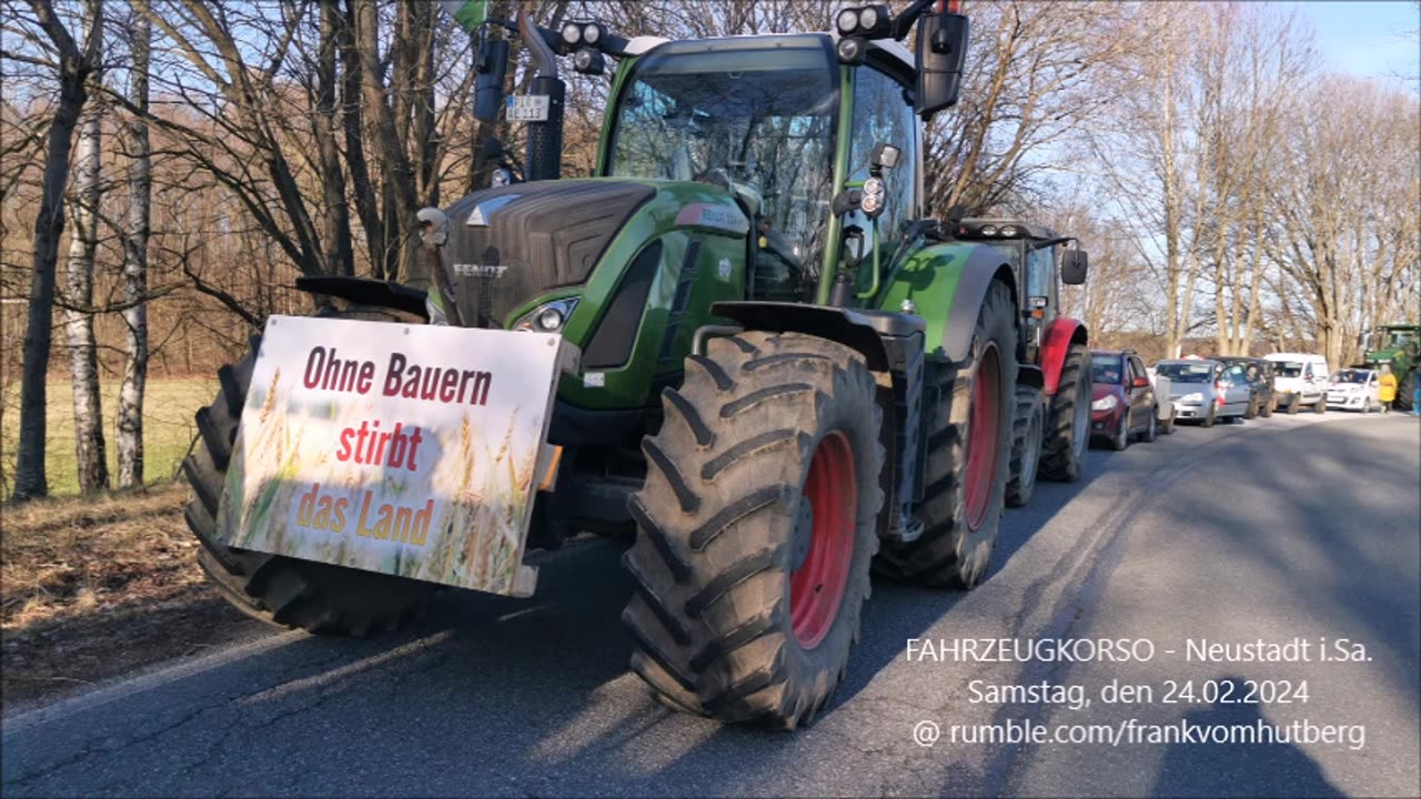 FAHRZEUGKORSO - NEUSTADT i.Sa., 24 02 2024 - Stellfläche Kirschallee, Sammeln vor dem Start đ