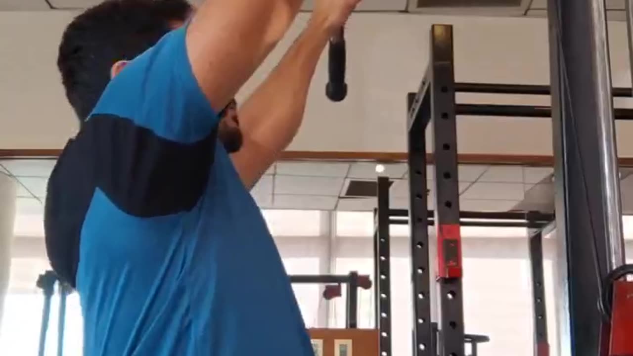 Wide Grip Lat Pulldown: Build a Wider, Stronger Back | #gymlife101