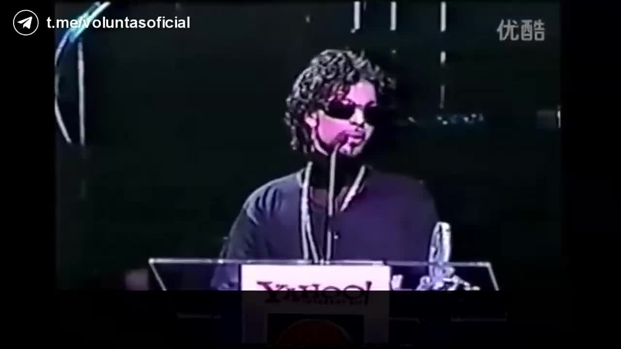 PRINCE, ESCUCHEN CON ATENCIÓN