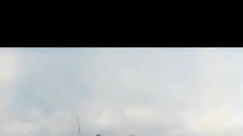 US attempts lucky shotwith M1 on German Bf 109 unusual #Colourized footage🇺🇸 🎯 🇩🇪 🎥
