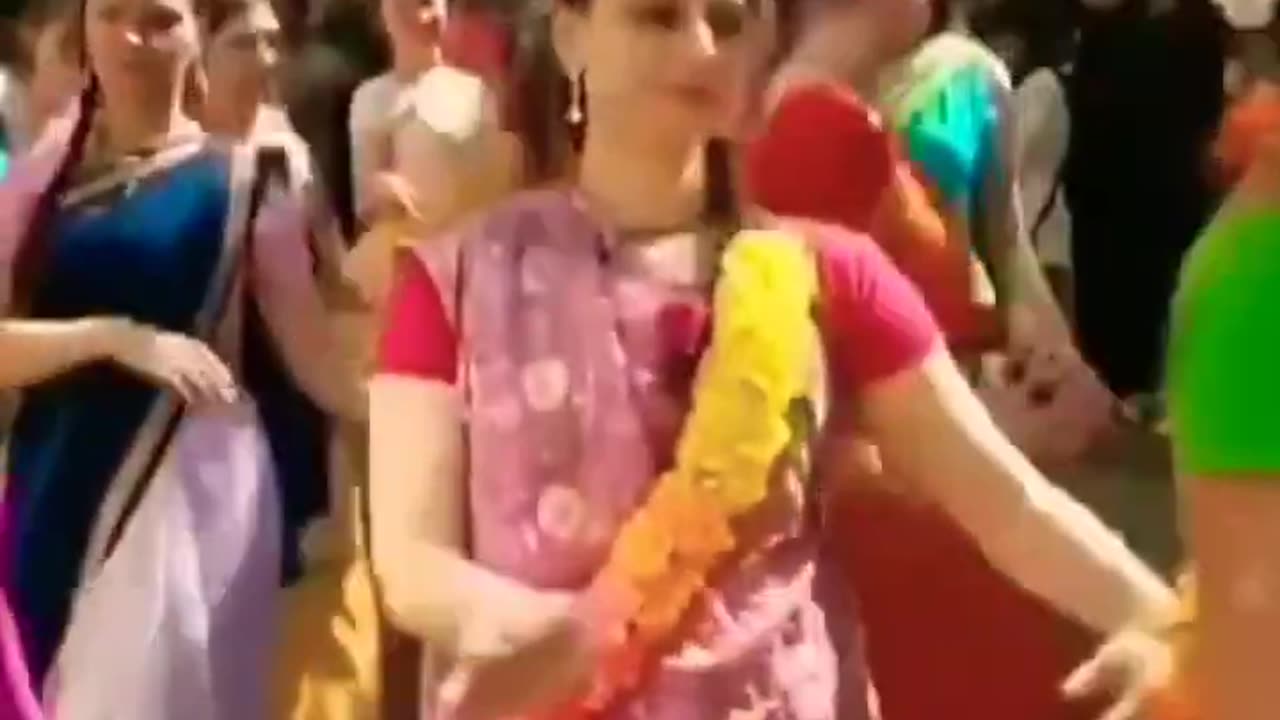 Krishana vajan radha radha radhe